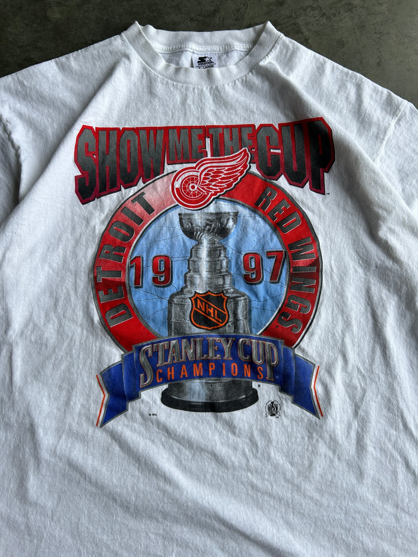 Vintage 1997 Stanley Cup Champs Detroit Redwings Tee (XL)