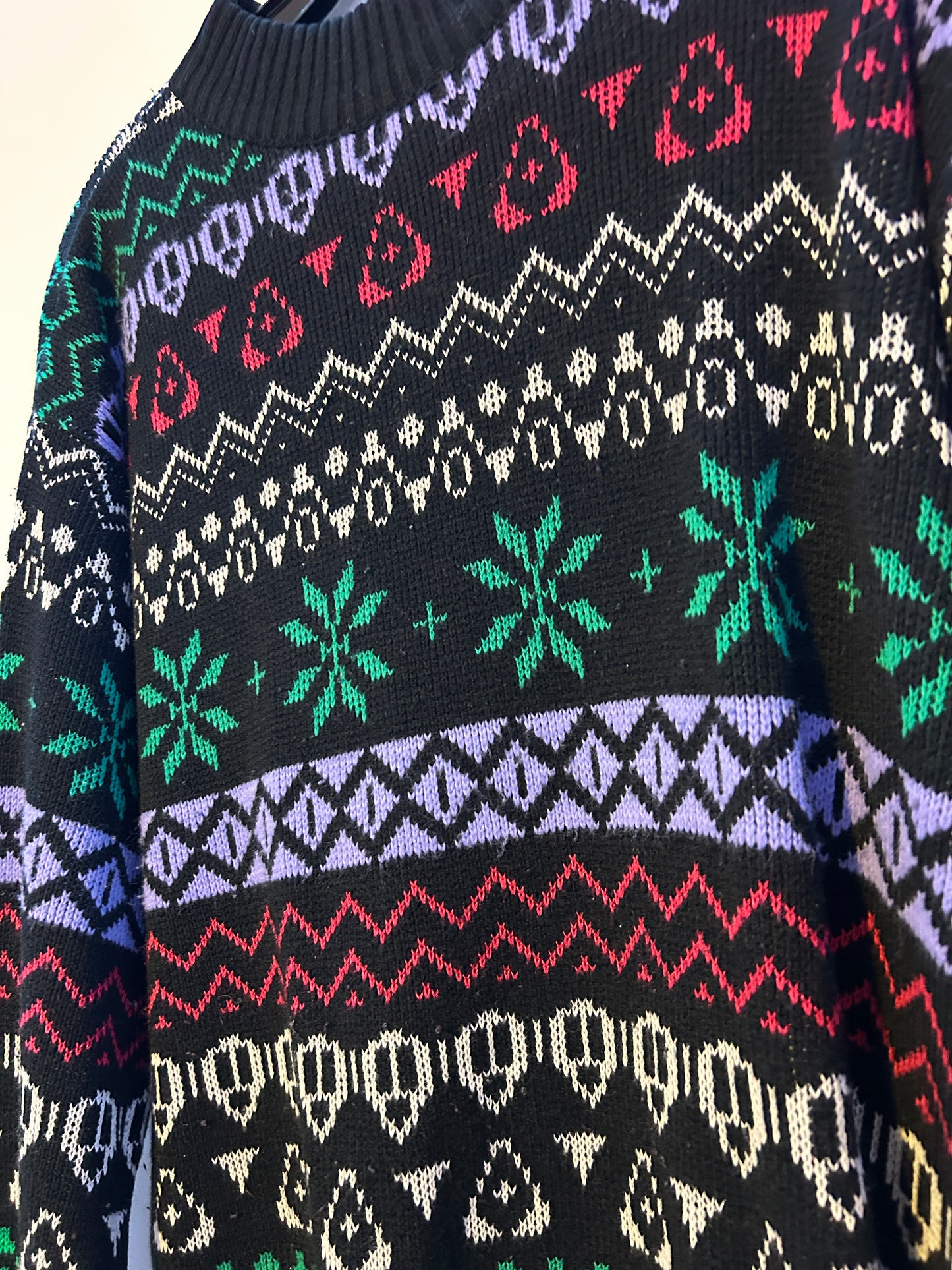 Vintage Felicia Holiday Patterned Sweater (M)
