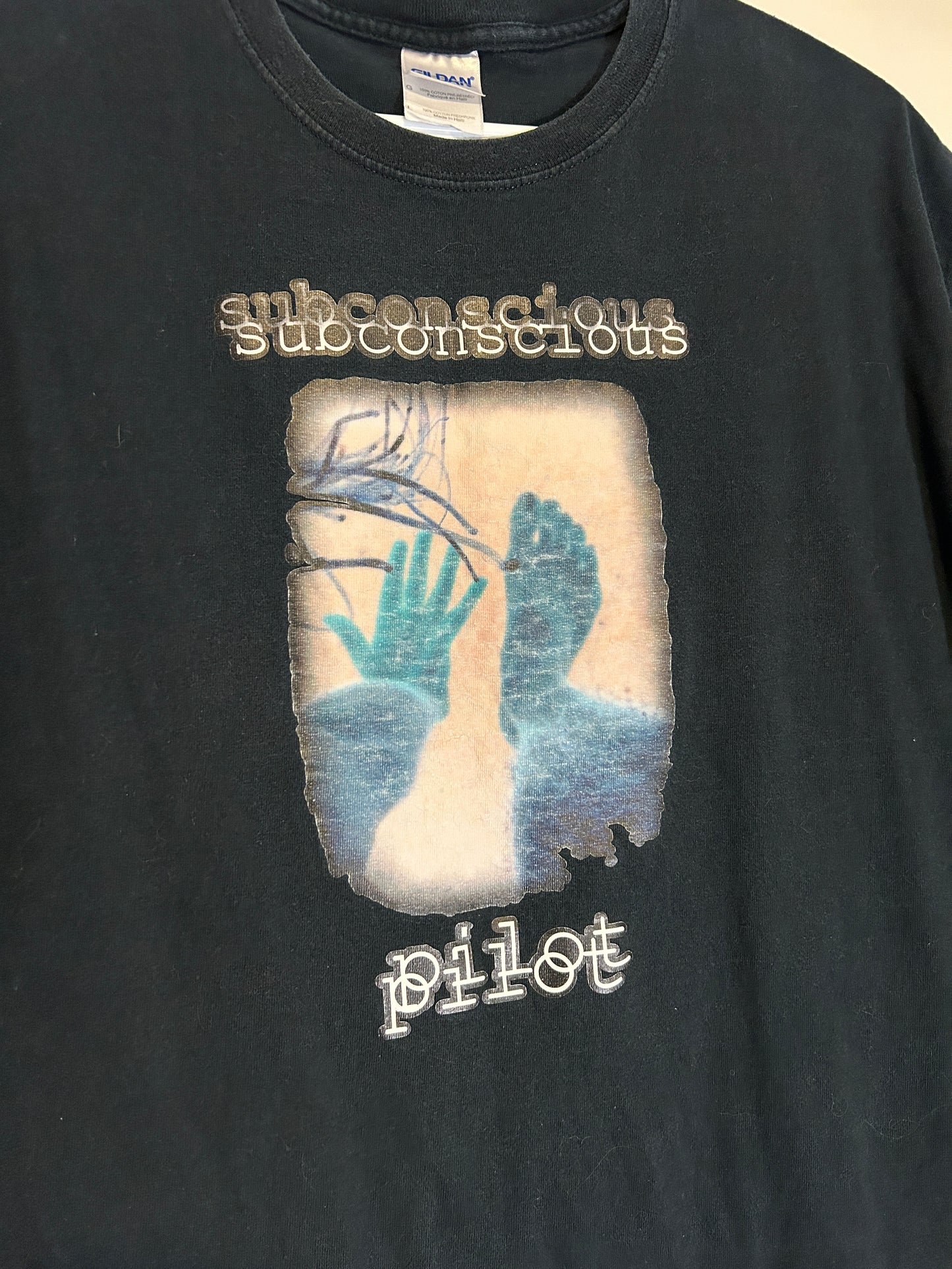 Subconscious Pilot Band Tee (L)