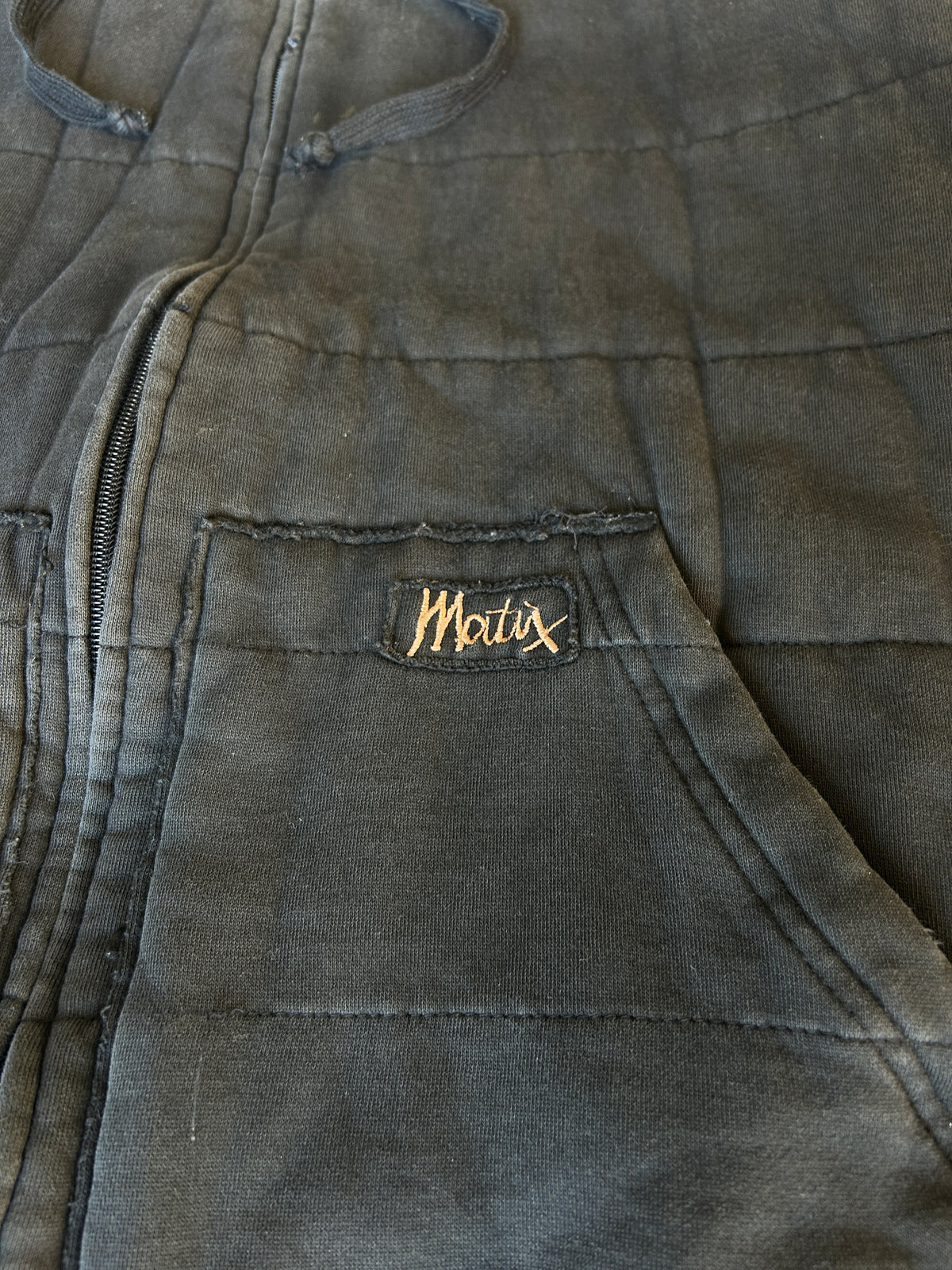 Y2K Matix Insulated Zip Hoodie (L)
