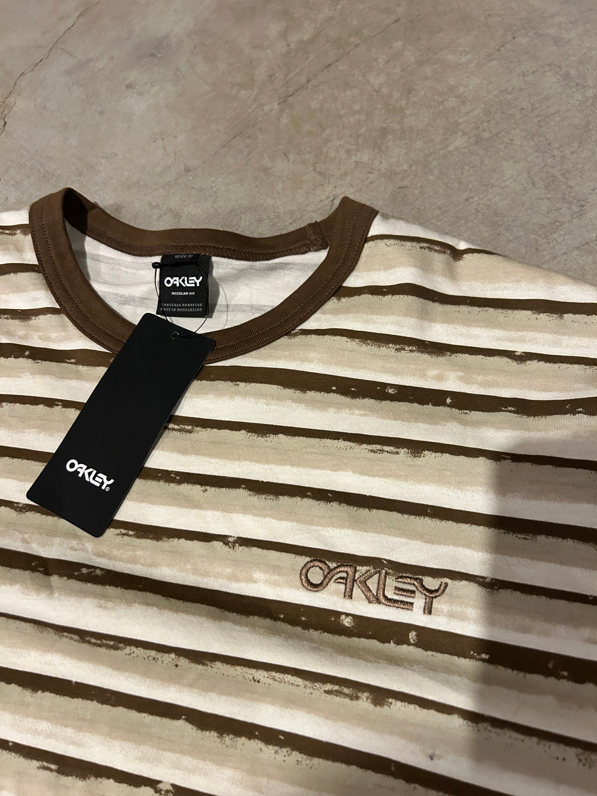 Oakley Brown and Tan Striped Tee NWT (L)