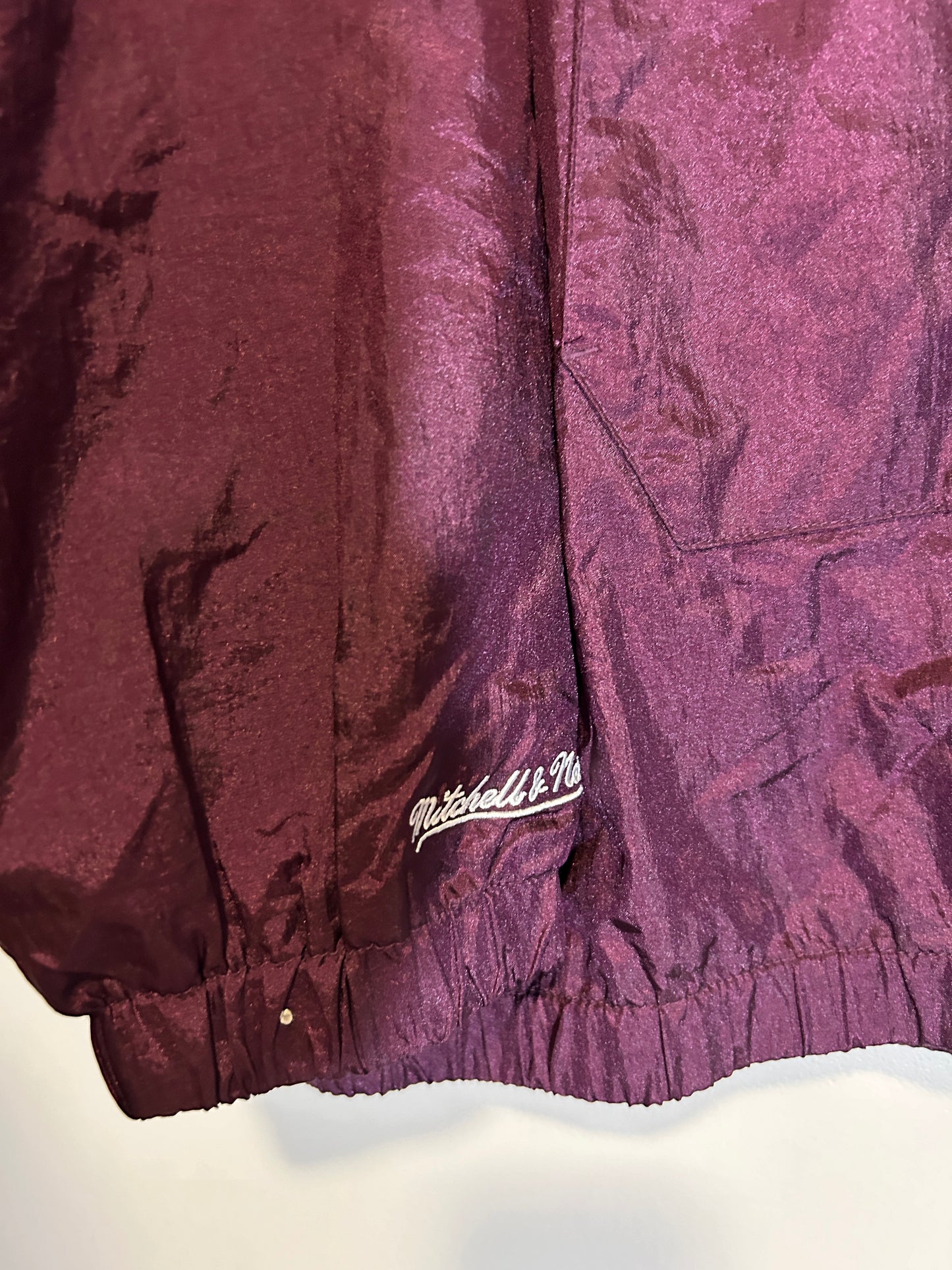 Mighty Ducks Mitchell and Ness Anorak (XL)