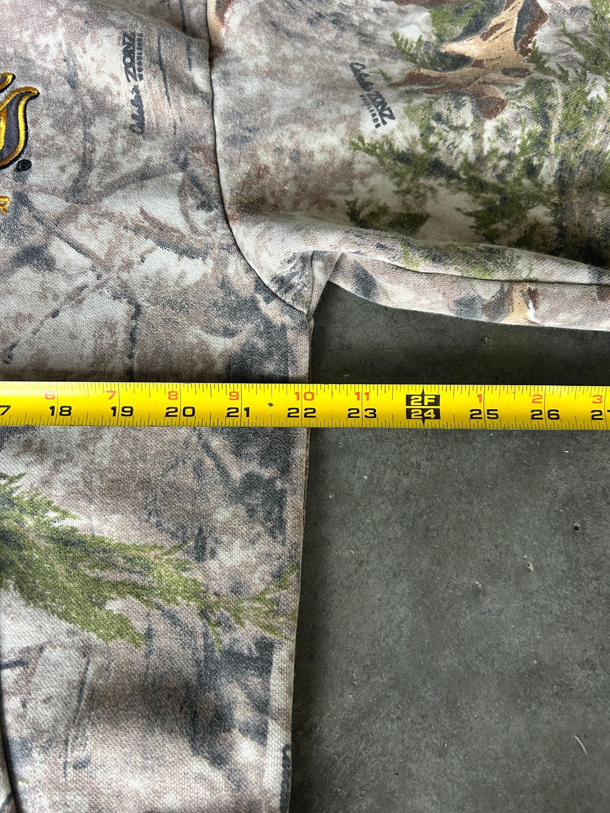 Cabelas Real Tree Camo Hoodie (L)