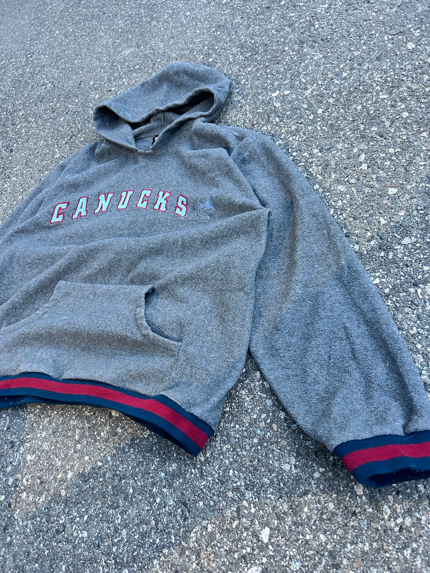 Vintage Canucks Fleece Ringer Hoodie (L)