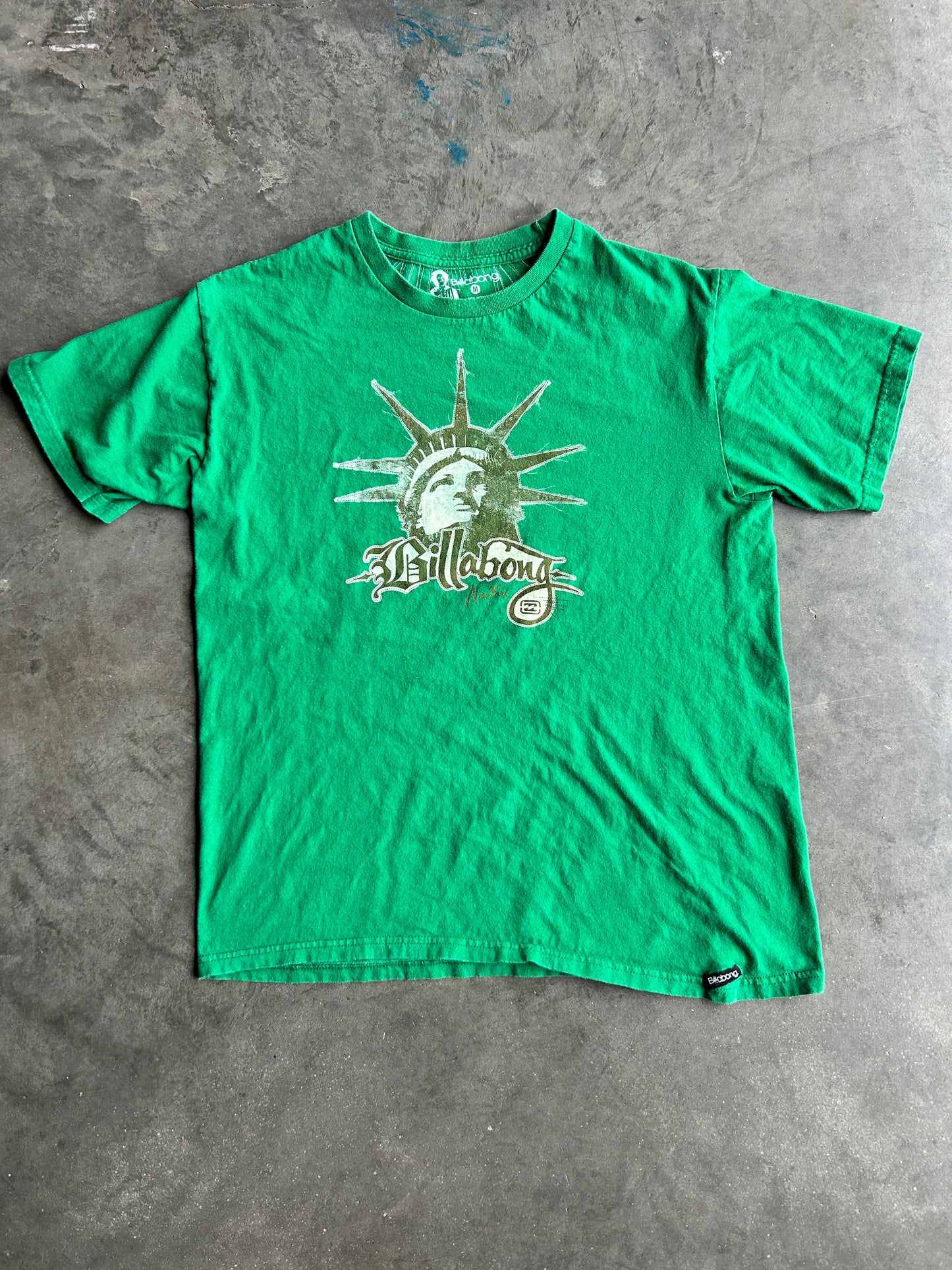 Y2K Billabong Green Statue of Liberty Tee (M)