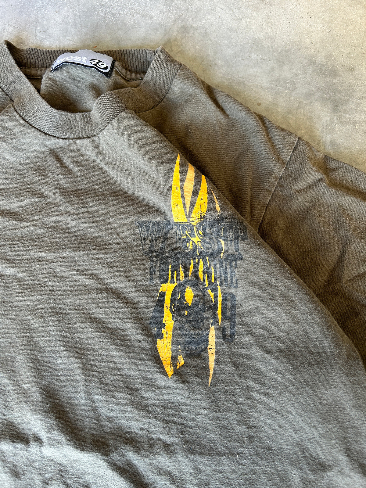 Y2K West49 Olive Green Tee (M)