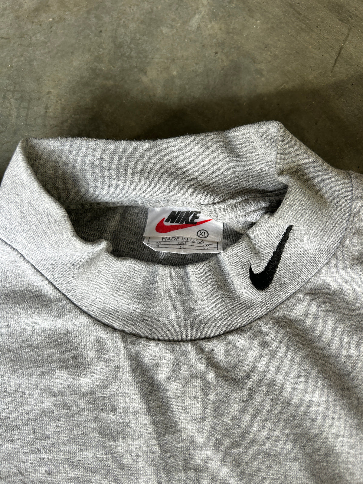 Vintage Grey Nike Mock Neck Check LS Shirt (XL)