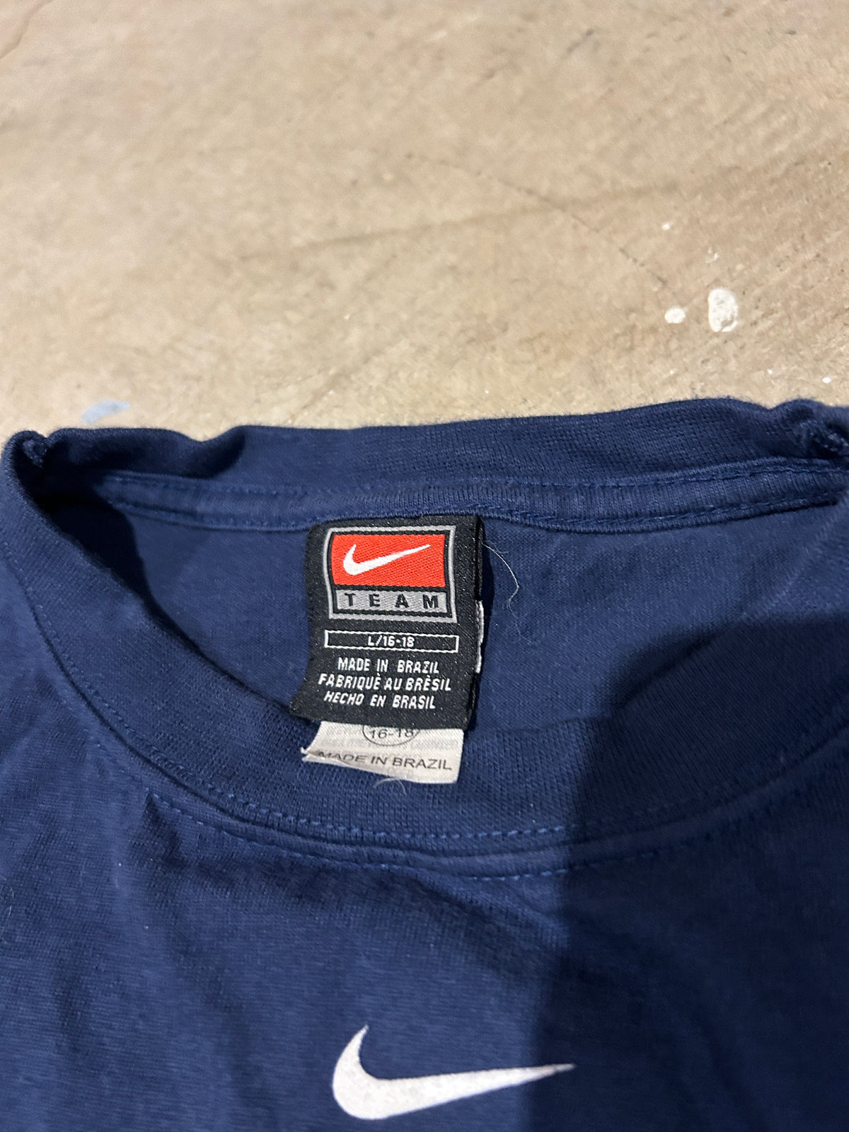 Vintage Nike Team Vancouver Canucks Tee (M)