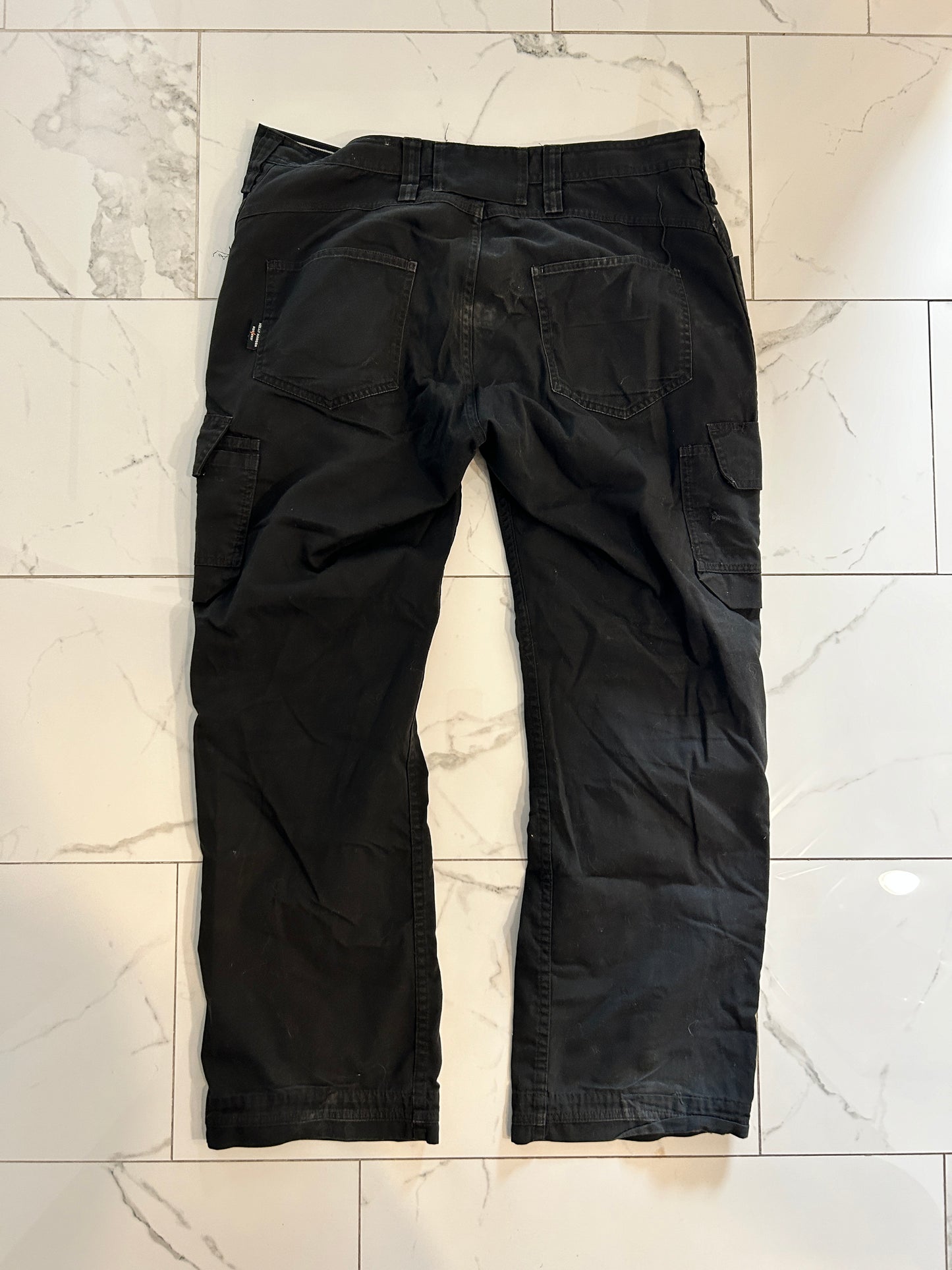 Helly Hansen Light Cargo Work Pants (38x32)